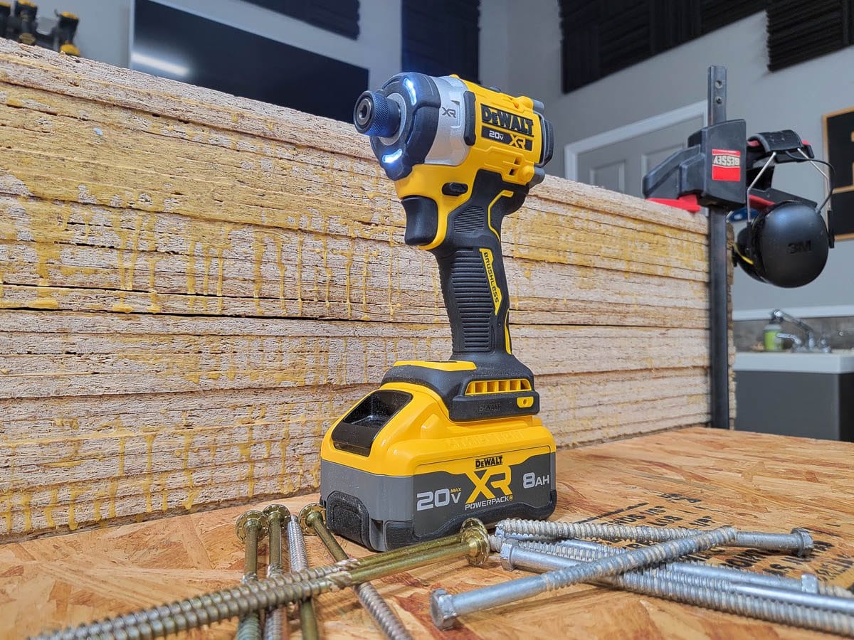 DEWALT 20V MAX XR